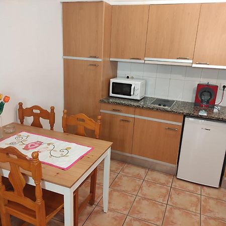 Apartament Can Mingu 2On Pis เบซาลู ภายนอก รูปภาพ