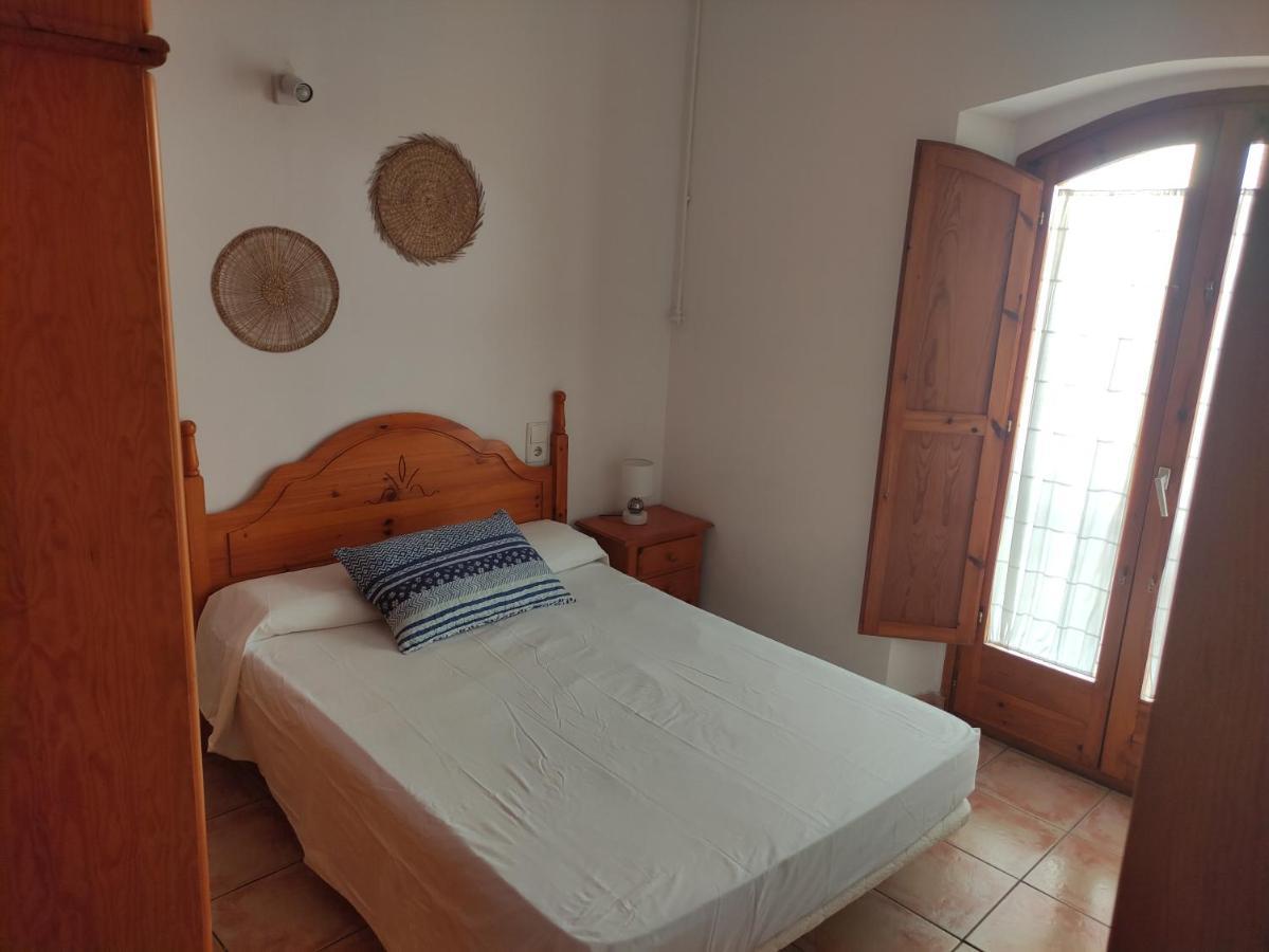 Apartament Can Mingu 2On Pis เบซาลู ภายนอก รูปภาพ