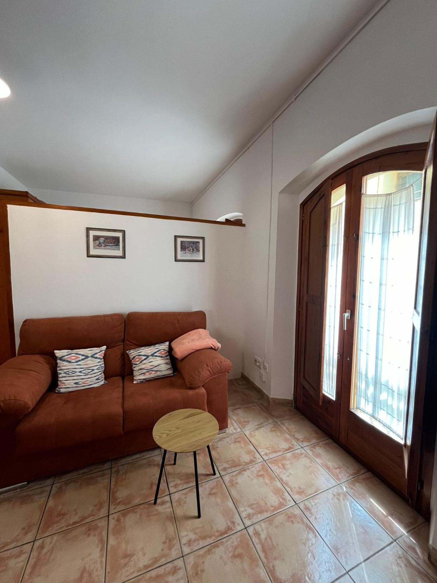Apartament Can Mingu 2On Pis เบซาลู ภายนอก รูปภาพ